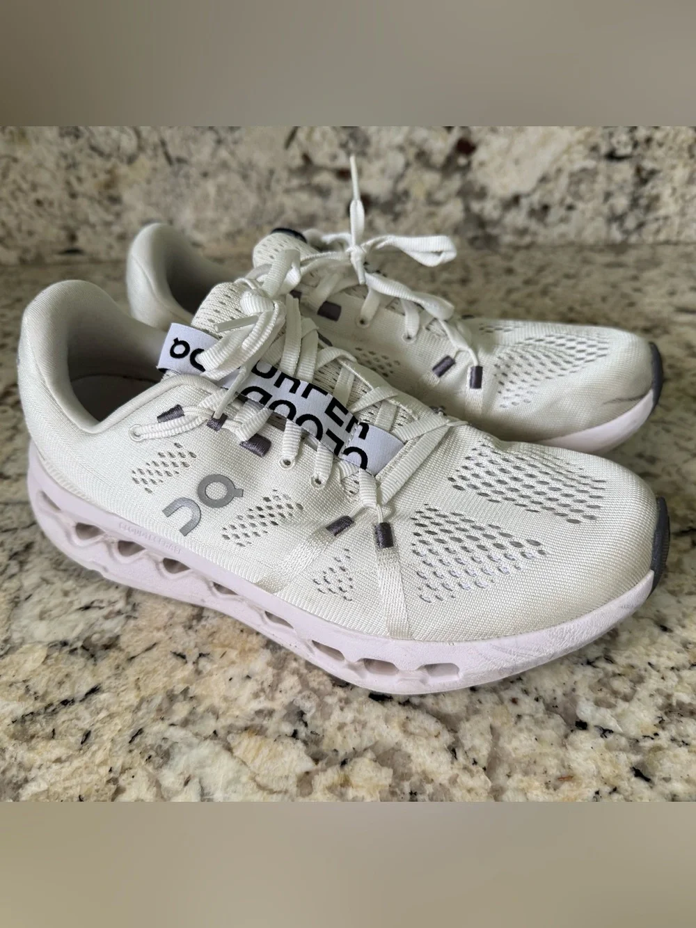On Running White Women's Cloud Surfer shoes Size 9